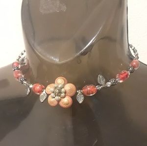 NEW! Sea Shell Expandable Choker Necklace. Quality Craftsmanship